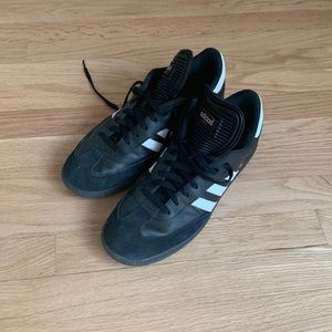 Adidas mens sambas for futsol size 11